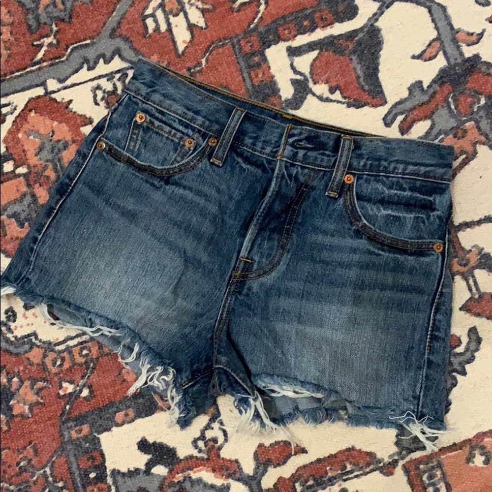 Levi’s Wedgie Fit Shorts